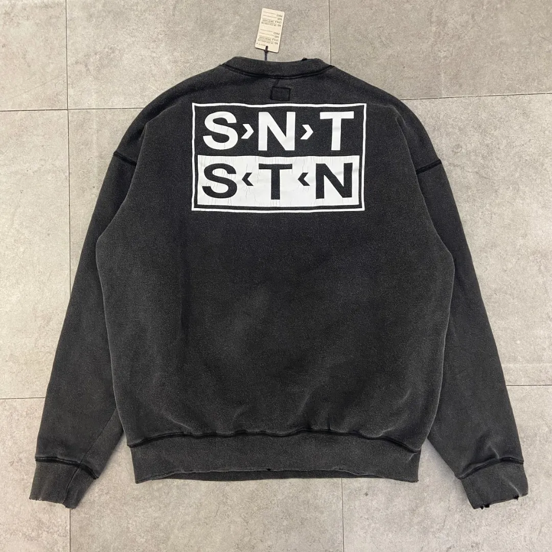 New arrival🆕Saint Michael SNT destruction letter classic retro distressed washed velvet casual loose round neck sweatshirt Fabric: 420g Style number: SM620 Size: S-M-L-XL Color: Black Price: P198